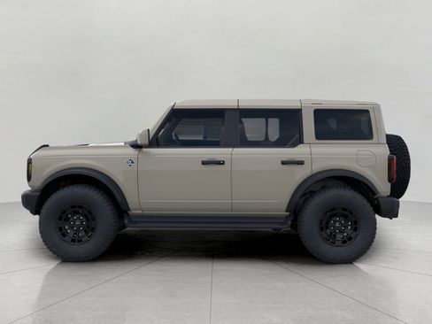 New 2026 Ford Bronco Outer Banks AWD/4WD image 3