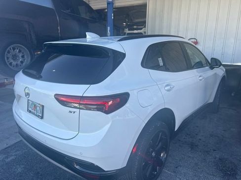 Certified 2022 Buick Envision Preferred FWD image 4