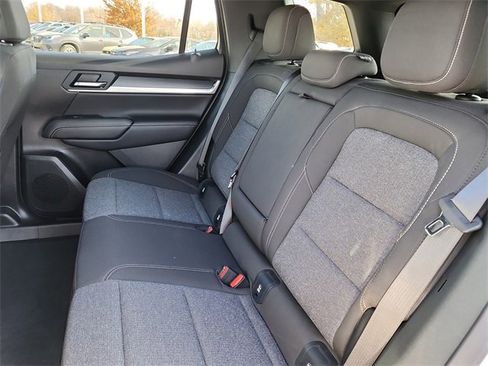 New 2026 GMC Terrain Elevation image 16