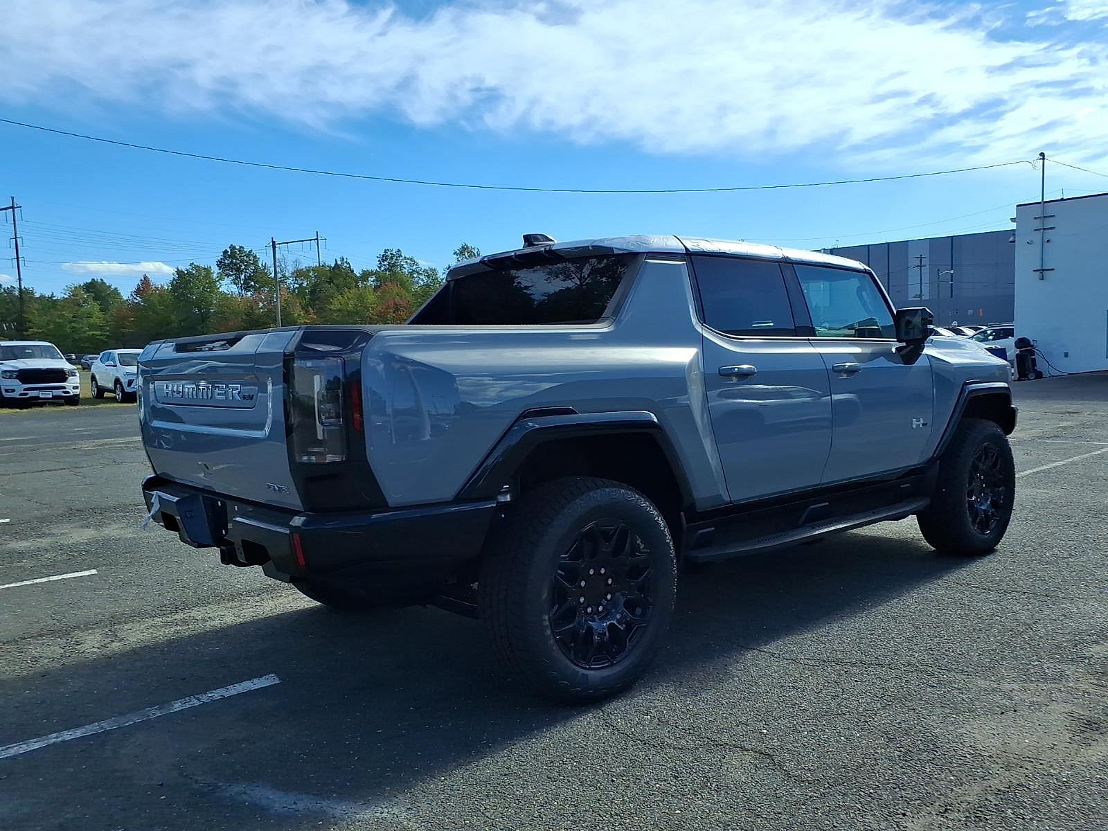 New 2026 GMC Hummer EV 4x4 Crew Cab image 6
