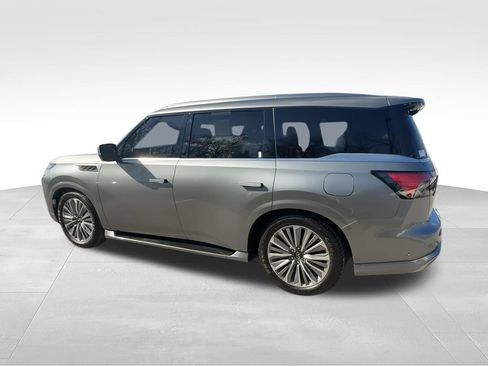 Used 2025 INFINITI QX80 Sensory AWD/4WD image 6