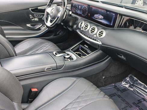 Used 2019 Mercedes-Benz S 560 Cabriolet image 23