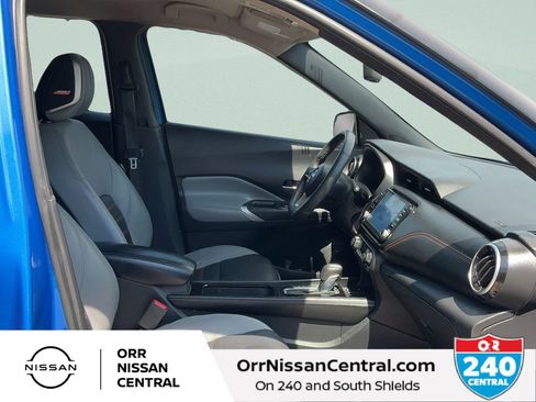 Used 2022 Nissan Kicks SR w/ Premium Package FWD image 11