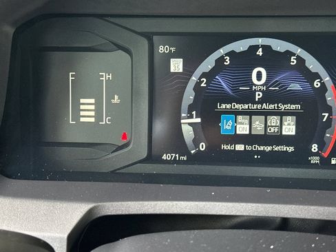Used 2025 Toyota Tacoma SR5 RWD image 26