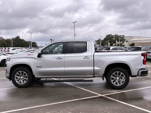 Used 2021 Chevrolet Silverado 1500 LTZ w/ LTZ Convenience Package II AWD/4WD image 3