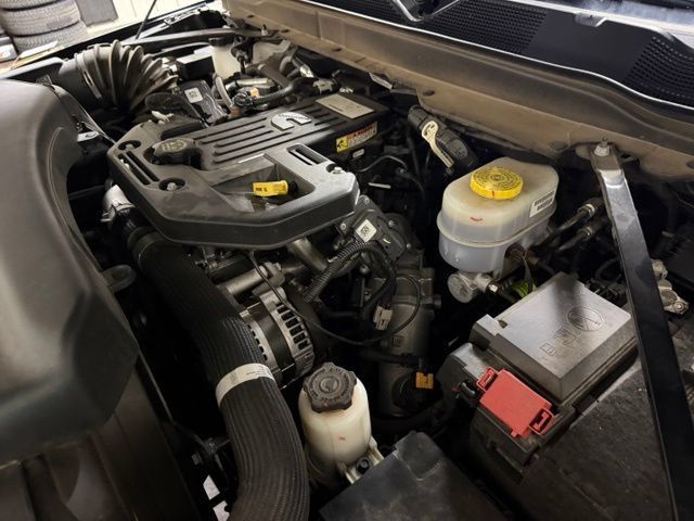 Used 2025 RAM 3500 Big Horn AWD/4WD image 42