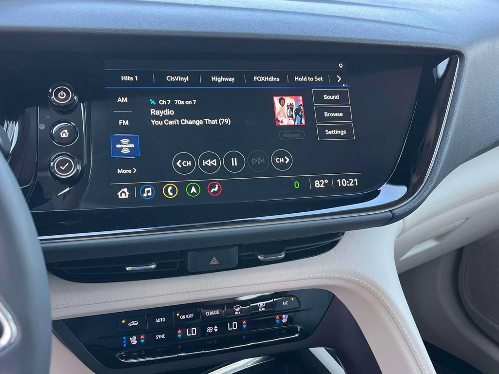Certified 2022 Buick Envision Avenir w/ Technology Package II FWD image 34