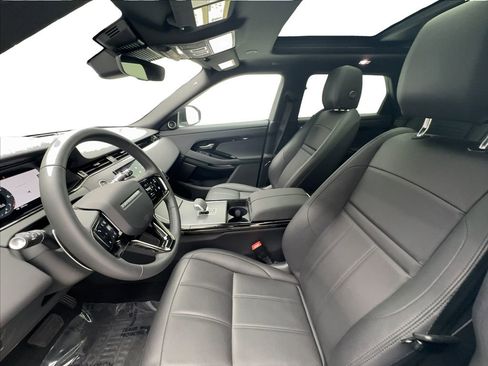 Used 2026 Land Rover Range Rover Evoque S AWD/4WD image 19