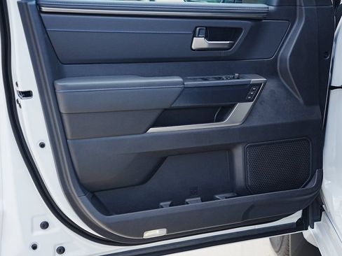 New 2026 Toyota Tundra Platinum AWD/4WD image 18