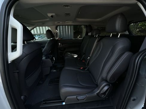 New 2026 Kia Carnival SX Prestige FWD image 33
