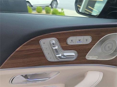 Certified 2026 Mercedes-Benz GLE 450 4MATIC image 22