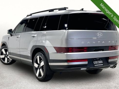 Used 2025 Hyundai Santa Fe Limited FWD image 15