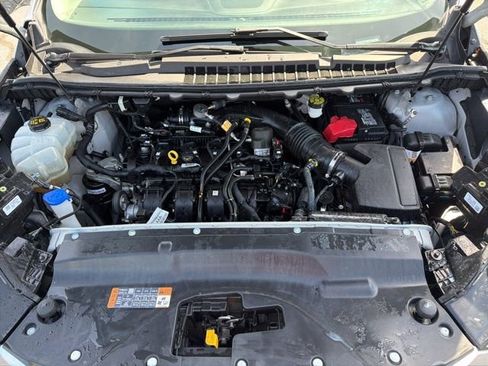 Used 2022 Ford Edge Titanium image 9