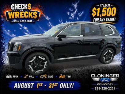 Used 2024 Kia Telluride EX w/ EX Captain's Chair Package