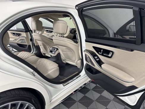 Certified 2023 Mercedes-Benz S 580 4MATIC Sedan image 19