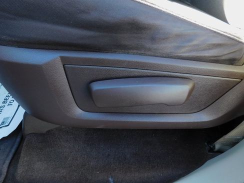 Used 2016 RAM 2500 SLT image 27