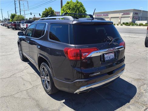 Used 2017 GMC Acadia Denali w/ Technology Package AWD/4WD image 16