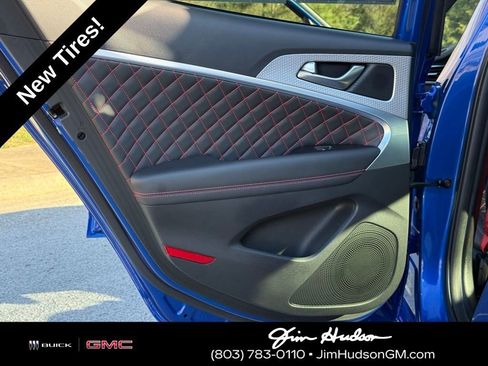 Used 2022 Genesis G70 3.3T image 23