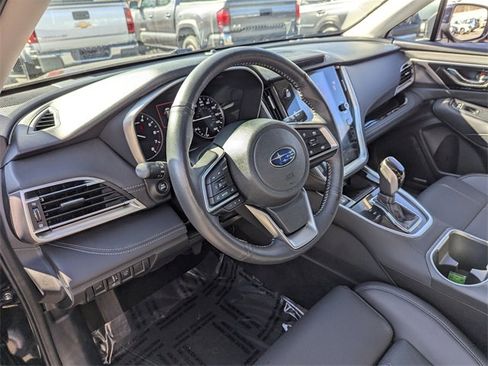 Used 2025 Subaru Outback Limited image 7
