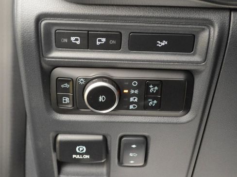 Used 2024 Ford F150 Lariat w/ Equipment Group 502A High image 40