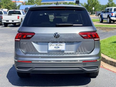 Used 2024 Volkswagen Tiguan Wolfsburg Edition FWD image 9