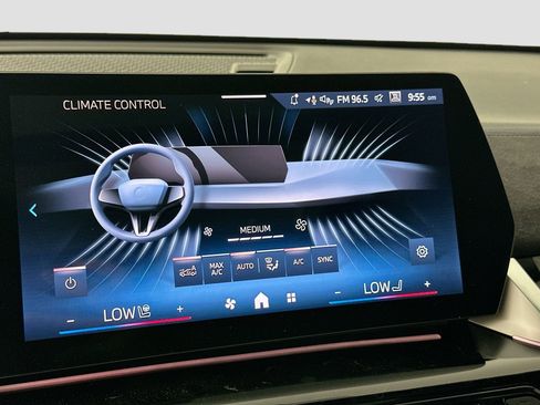 New 2026 BMW X1 xDrive28i w/ Technology Package image 15