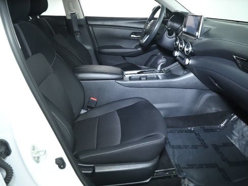 Certified 2024 Nissan Sentra SV FWD image 34