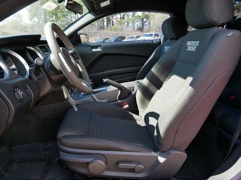 Used 2013 Ford Mustang Boss 302 w/ Boss 302 Accessory Pkg RWD image 15