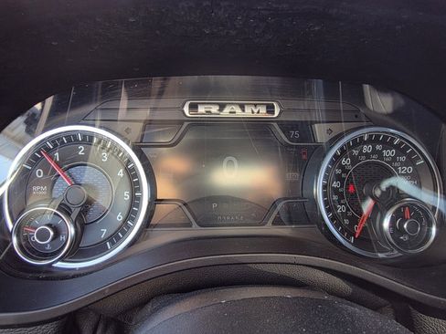 Used 2021 RAM 1500 Big Horn image 15