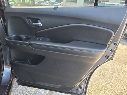 Used 2021 Honda Pilot Special Edition image 11