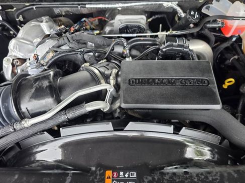 Used 2025 Chevrolet Silverado 2500 LTZ w/ LTZ Plus Package AWD/4WD image 26
