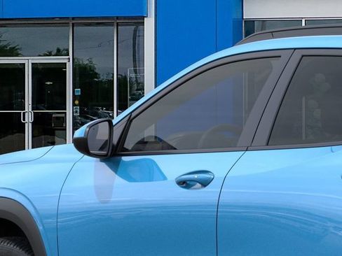 New 2026 Chevrolet Trax LT w/ Driver Confidence Package FWD image 12