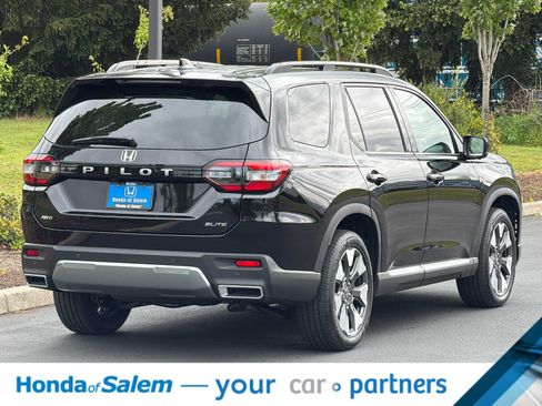 New 2026 Honda Pilot Elite image 2