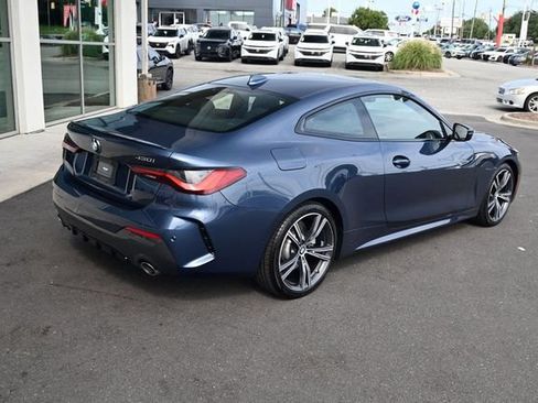 Used 2022 BMW 430i Coupe w/ M Sport Package RWD image 12