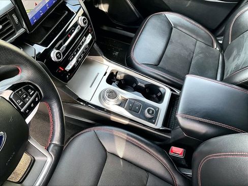 Used 2022 Ford Explorer ST-Line w/ Class IV Trailer Tow Package image 15