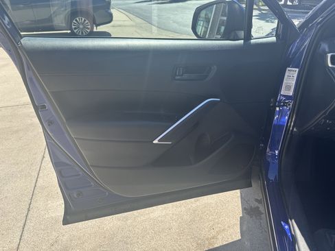 Used 2024 Toyota Corolla Cross AWD Hybrid image 13