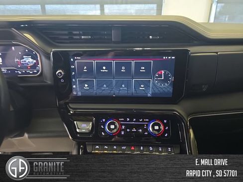 Used 2025 GMC Sierra 1500 AT4X AWD/4WD image 17