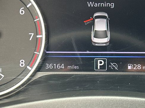 Used 2024 Nissan Sentra SR w/ Lighting Package FWD image 28