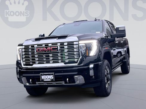 New 2026 GMC Sierra 2500 Denali image 1