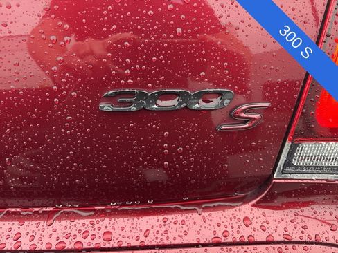 Used 2021 Chrysler 300 S image 7