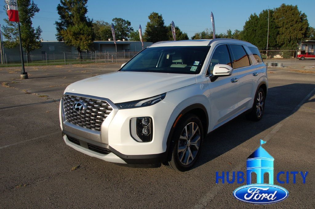 Used 2022 Hyundai Palisade SEL w/ Premium Package FWD image 1