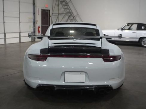 Used 2015 Porsche 911 Carrera 4S AWD/4WD image 7