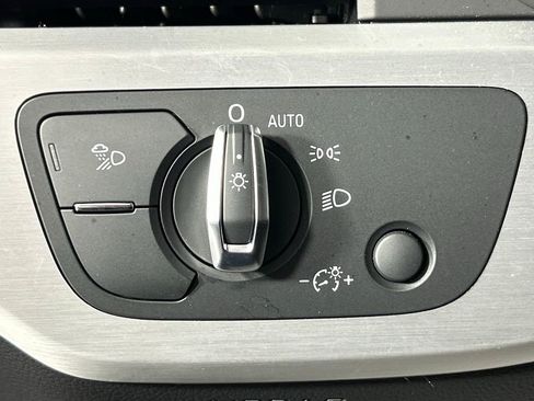 Used 2022 Audi A5 2.0T Premium Plus w/ Premium Plus image 28