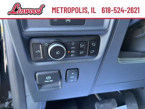 Used 2025 Ford F150 Lariat w/ Equipment Group 501A Mid AWD/4WD image 15