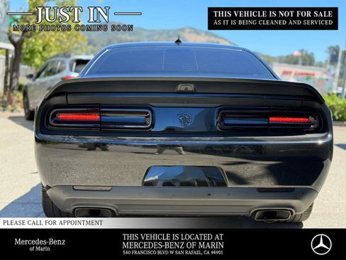 Used 2022 Dodge Challenger SRT Hellcat RWD image 4