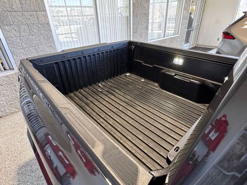 Used 2025 Toyota Tacoma SR5 image 58