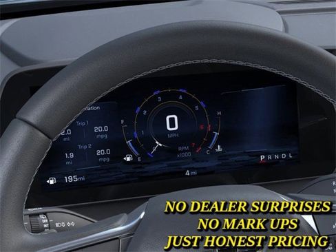 New 2026 Chevrolet Traverse Z71 w/ Driver Confidence Package image 18