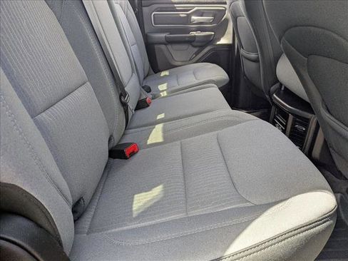 Used 2021 RAM 1500 Big Horn image 18