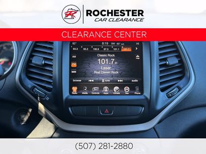 Used 2014 Jeep Cherokee Latitude w/ Comfort/Convenience Group