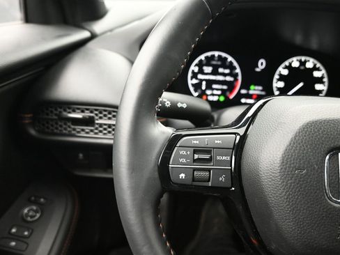 Used 2023 Honda HR-V Sport image 19